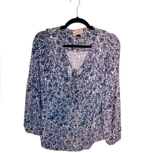 Blue and White Floral Universal Thread Goods co. Blouse